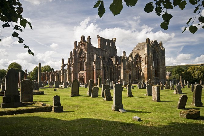 1 Day Alnwick Castle, Holy Island & Scottish Borders - Coach comfort and logistics: what actually affects your day