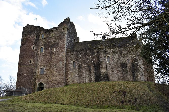2-Day Outlander Experience Small Group Tour from Edinburgh - Guides make the difference: John, Graham, Steven B, and the best kind of Scottish storytelling