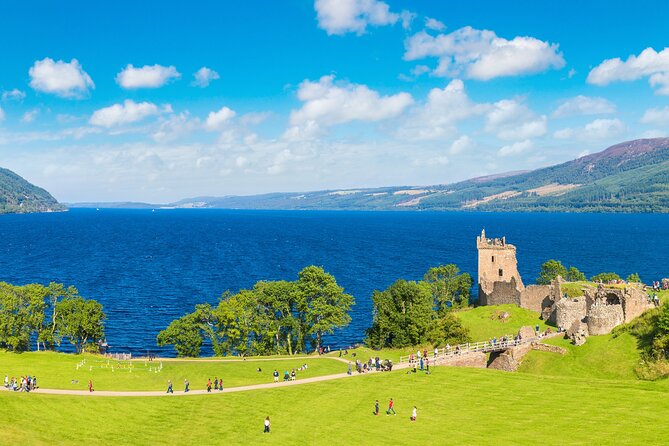 2-Day Private Loch Ness Tour - in Luxury Mercedes Minivan - Day 1: The Kelpies, Stirling Castle, Callander, and Glencoe’s gravity