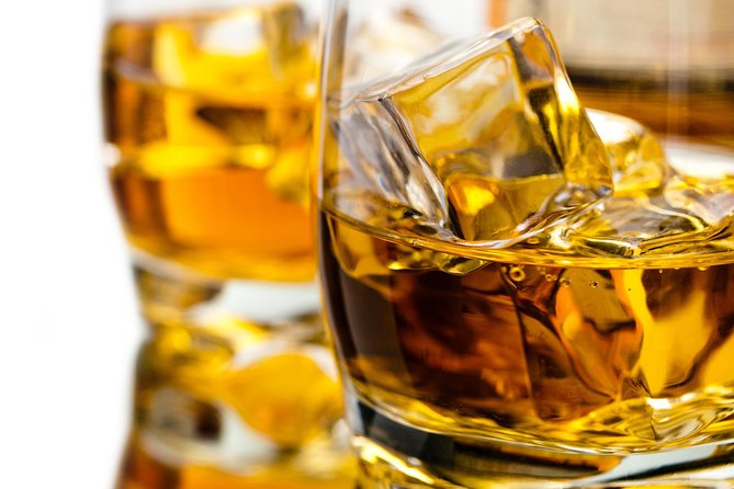3-Day Speyside Whisky Tour from Edinburgh Including Admissions - Day Two: Glenlivet, Aberlour, the Cooperage, and Cardhu’s Challenge