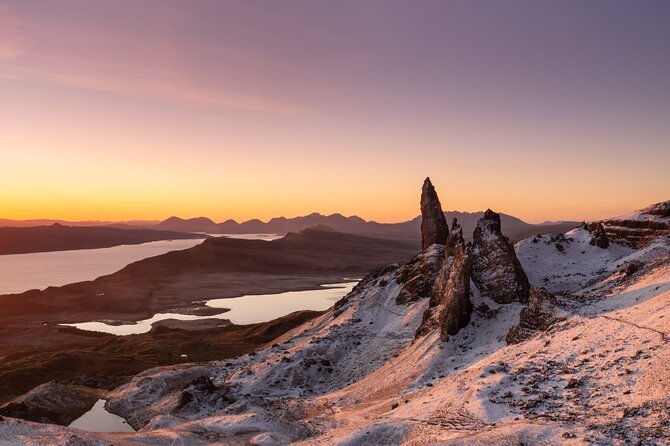 5-Day Isle of Skye, Loch Ness & Inverness From Edinburgh - From Edinburgh to Oban: Kelpies, Stirling Castle, and the Glencoe feeling