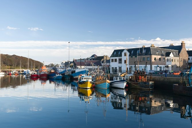 6-Day Outer Hebrides and Isle of Skye Small-Group Tour from Edinburgh - Edinburgh Morning: From Bus Station Check-In to a First Taste of Scotland