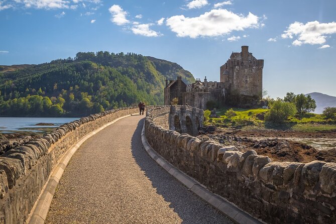 6 Day Outer Hebrides, Isle of Skye & optional 'Hogwarts Express' - Isle of Skye: Fairy bridges, Cuillin views, and Eilean Donan Castle