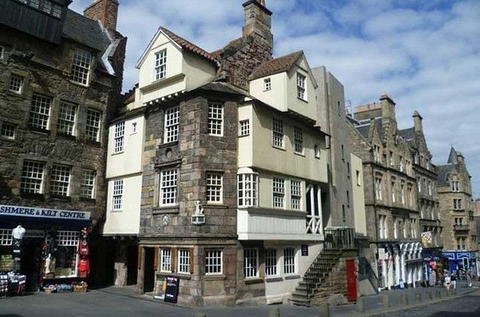 A History of Witchcraft in Edinburgh: A Self-Guided Audio Tour - John Knox House and the Scottish Witchcraft Act