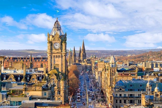 Arrival Transfer: Airport EDI to Edinburgh by Luxury Van - What Happens After You’re Met: Luggage, Doors, and Where You Sit