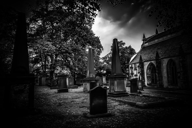 City of the Dead Haunted Graveyard Tour - City of the Dead Haunted Graveyard Tour: The Quick Take
