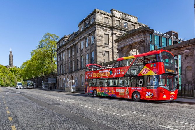 City Sightseeing Edinburgh Hop-On Hop-Off Bus Tour + Kids Go Free - Getting on: your best strategy for finding the right stop