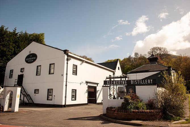 Discover Malt Whisky Day Tour Including Admissions from Edinburgh - Guides and Pacing: what a great driver-guide actually does