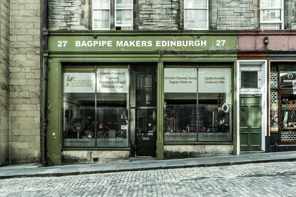 Edimbourg : Visite guidée privée en français avec Clémentine - Why Clémentine’s “custom” style is more than a marketing line