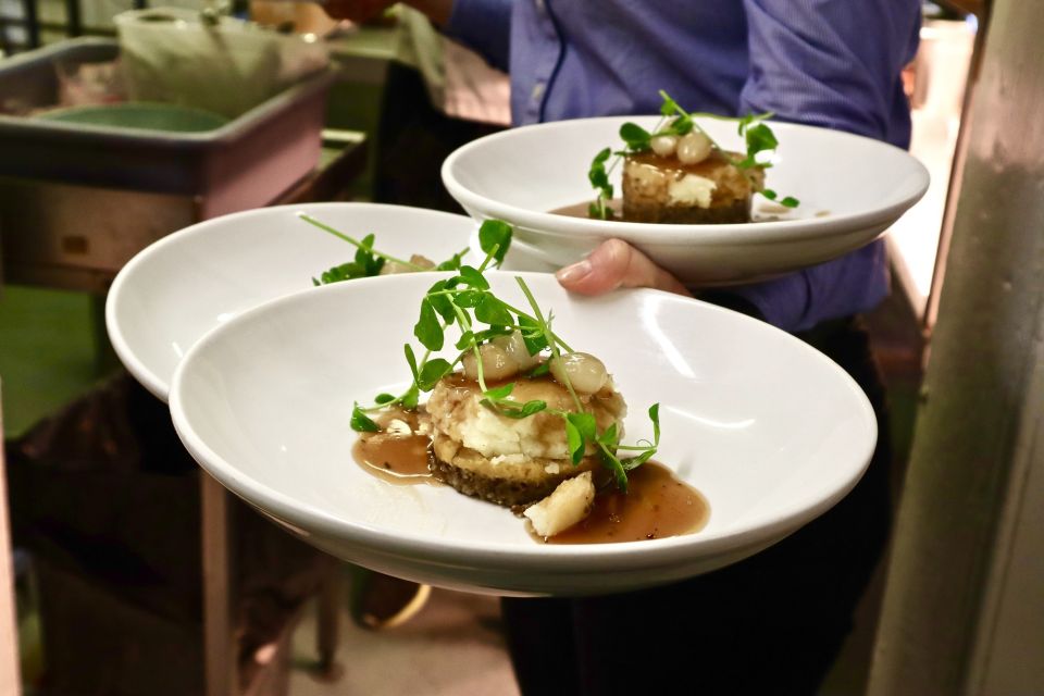 Edinburgh: 3-Hour Guided Secret Food Tour - Whisky on the Schedule: Lowland Single Malt Early On