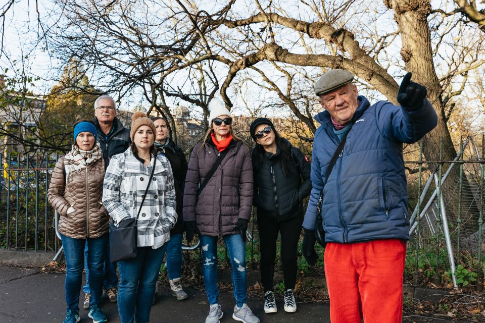 Edinburgh: 3-Hour Guided Walking Tour - St Giles to City Chambers: the civic spine of Old Town