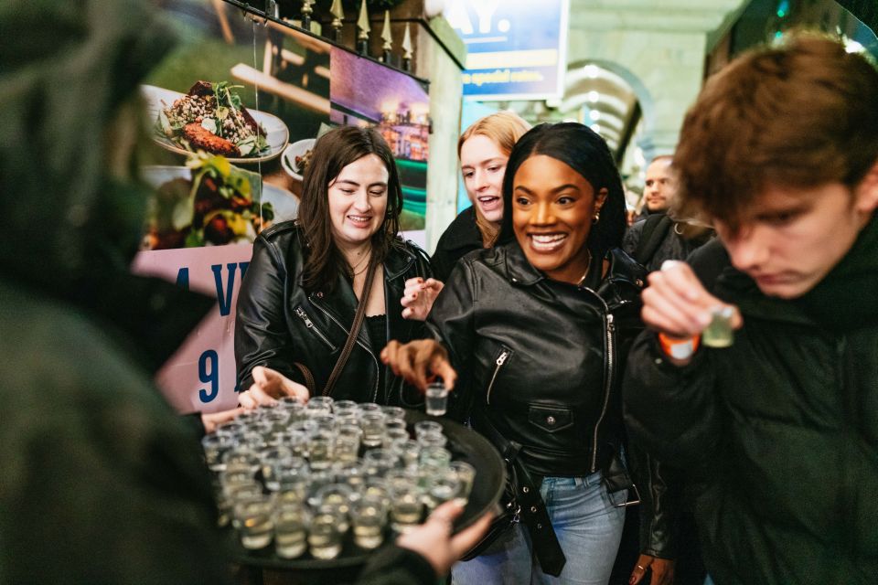 Edinburgh: 7 Bar Pub Crawl with 7 Shots & Discounts - Who should book this Edinburgh pub crawl?