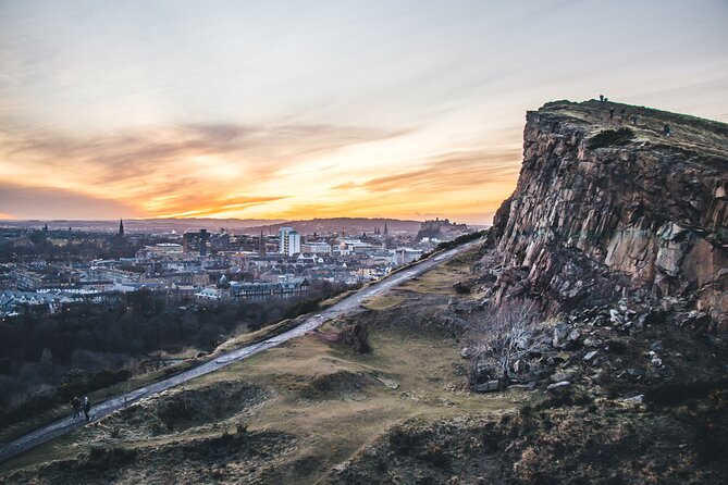 Edinburgh: Arthur's Seat Hike with Local Guide - Views, wind, and slippery rocks: weather is part of the hike