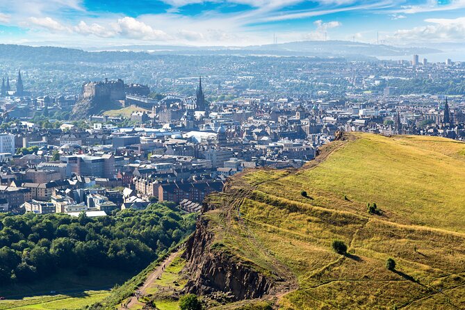 Edinburgh: Arthur's Seat Hike with Local Guide - What to bring (and one thing not to forget)