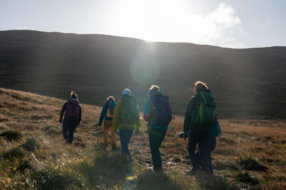 Edinburgh: Arthur's Seat Hike with Mountain Guide - The return walk: still guided, still relaxed