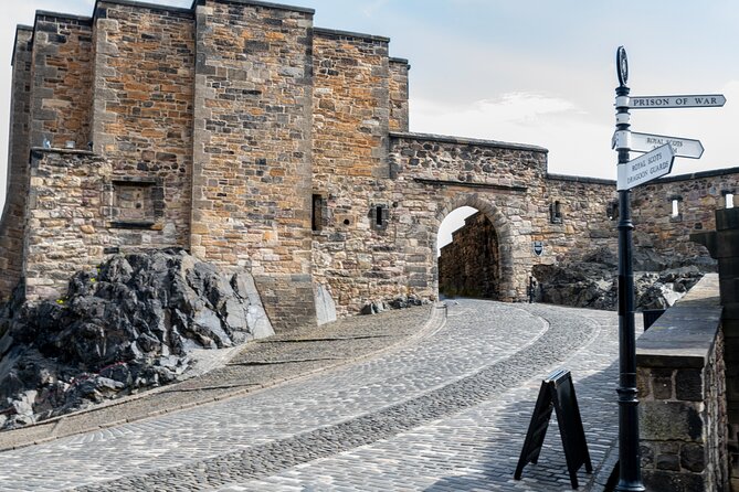 Edinburgh Castle: Guided Walking Tour with Entry Ticket - What This Tour Really Costs (and When It’s a Smart Buy)