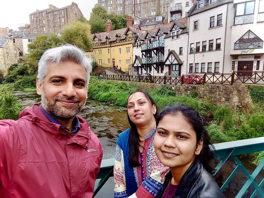 Edinburgh: Child-Friendly Tour with a Local Friend - Parks and family-friendly spots: the kid-first strategy your guide uses