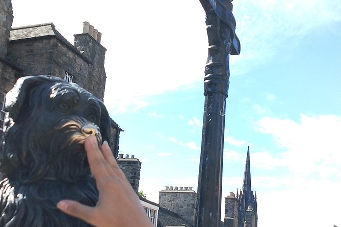 Edinburgh City Walking Tour, Discover Old Town, Royal Mile with a Local Expert! - The Royal Mile at “High Street and Beyond”