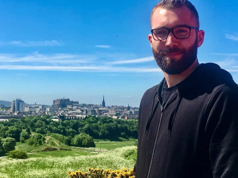 Edinburgh: Custom Highlights & Hidden Gems Tour with a Local - Walking logistics: pace, weather, and transport between stops