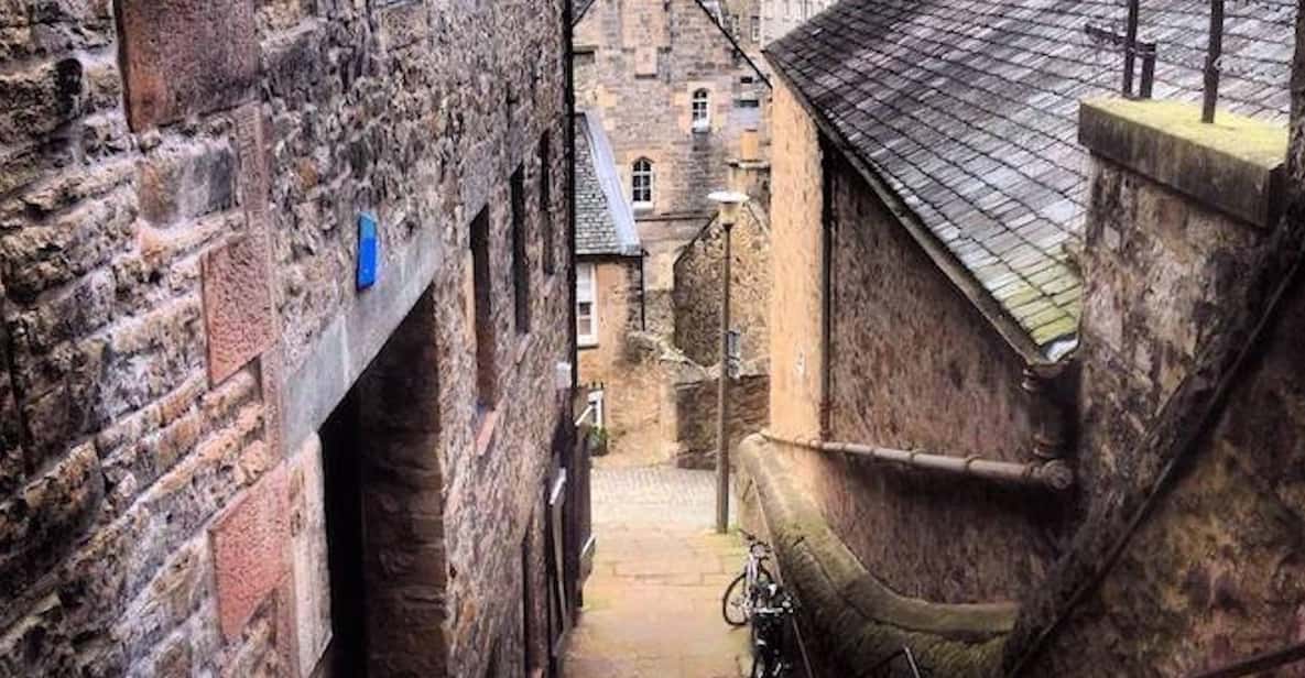 Edinburgh: Dean Village and Circus Lane Walking Tour - Getting started at Princes Street: meeting point and quick prep