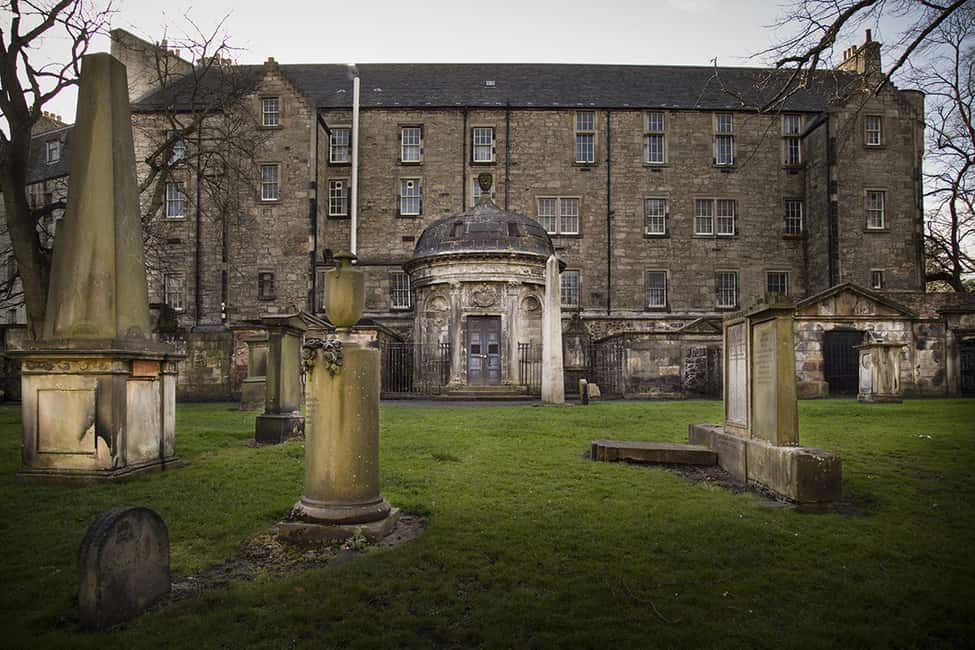Edinburgh: Full-Day Walking Tour with Edinburgh Castle - Value check: is $109 worth it for a walking tour?