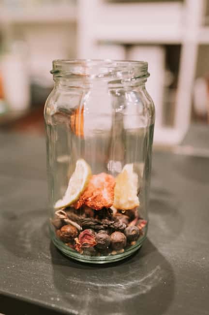 Edinburgh: Gin Distillation Workshop with Gin Tasting - Practical tips to get the best out of your session
