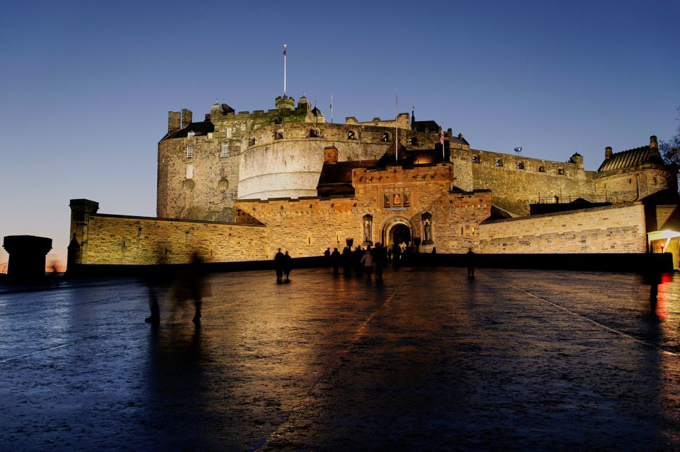Edinburgh: Guided Ghost Walking Tour - Price and value: what you get for $26 per person
