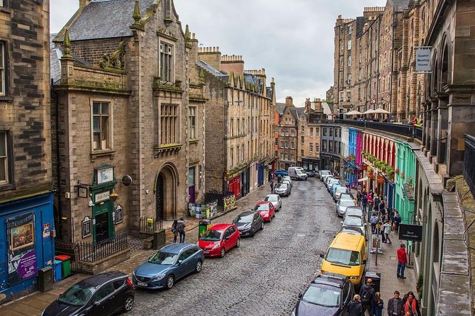 Edinburgh Half Day Tour (Private Chauffeur) - A private chauffeur that fits Edinburgh’s hill-and-wind reality