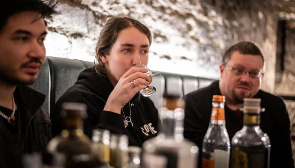 Edinburgh: Harry Potter Origins Tour & Gin Tasting Combo - Tron Kirk to Waverley Station: the Royal Mile starts the magic