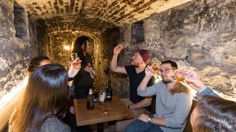 Edinburgh: Harry Potter Walking Tour and Beer Tasting - Starting at Tron Kirk and the Royal Mile’s quick warm-up