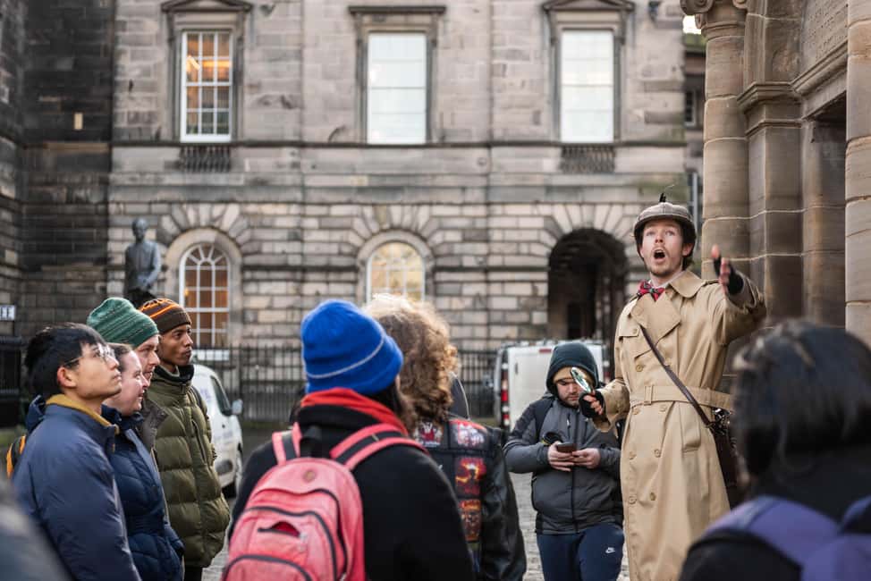 Edinburgh: Historical Gems Tour & A Taste of Scottish Fudge - Should you book this Scottish Fudge and Holyrood walk?