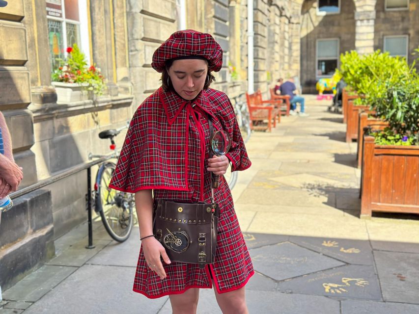 Edinburgh: Historical Gems Tour & A Taste of Scottish Fudge - Who should book, and who might want a different option