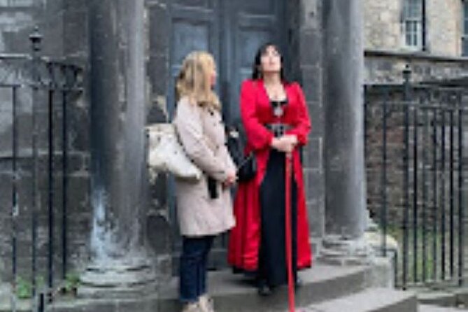 Edinburgh Historical Tour in Spanish - Royalty, Crime, and the Underground: What This Tour Is Really About
