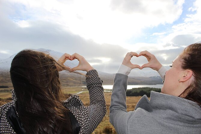 Edinburgh: Loch Ness, Glen Coe & Highlands Private Tour - The driver-guide role: stories, pacing, and calm on narrow roads