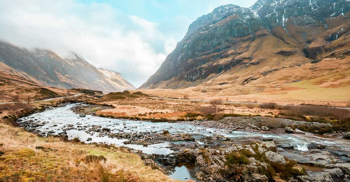 Edinburgh: Loch Ness, Glencoe & the Scottish Highlands Tour - Fort William lunch and a wee kilt intro