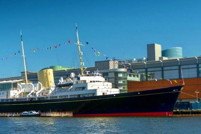 Edinburgh Luxury Private Day Tour from Edinburgh - Edinburgh Castle at your pace: fortress, royal power, prison stories