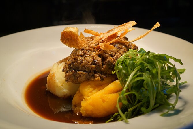 Edinburgh Luxury Private Food & Drink Tour with Eat Walk Tours - Who should book this private Edinburgh tour, and who might not