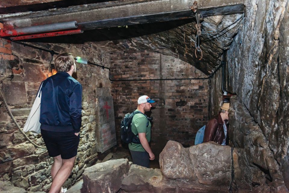Edinburgh: Old Town and Underground Historical Tour - How to get the most out of it (and avoid frustration)