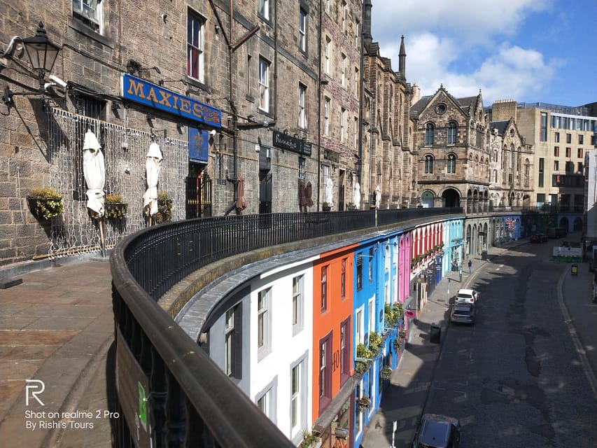 Edinburgh: Old Town Highlights Walking Tour - Starting at Camera Obscura & World of Illusions: The Perfect Launch Point