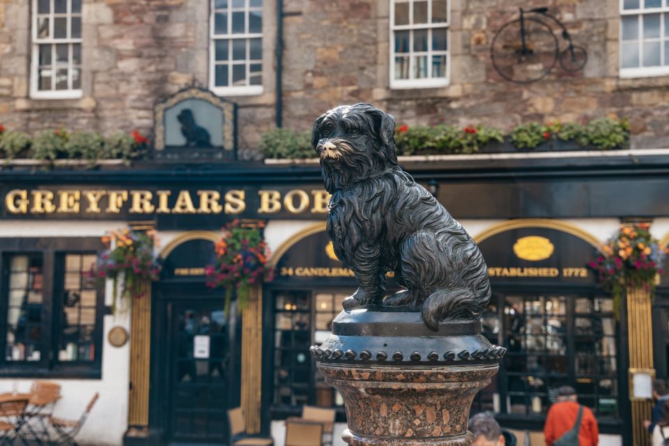Edinburgh: Old Town History and Tales Walking Tour - Auld Reekie alleys: medieval streets, folklore, and the feel of the past