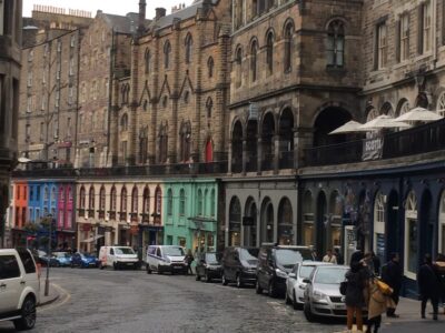 Edinburgh: Old Town Private Walking Tour with Historian - Meeting at the National Museum of Scotland: where your route begins