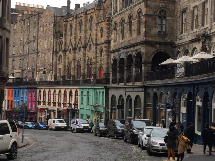 Edinburgh: Old Town Private Walking Tour with Historian - Meeting at the National Museum of Scotland: where your route begins