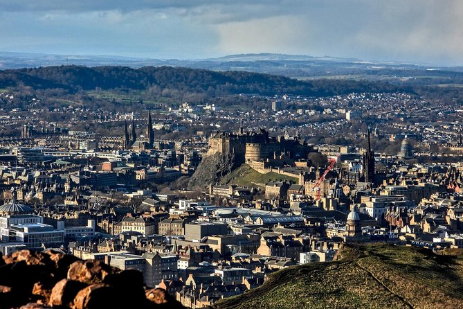 Edinburgh - Old Town Stories - The Royal Mile Walk and the Writers’ Museum: Literature as a Way to Read the City