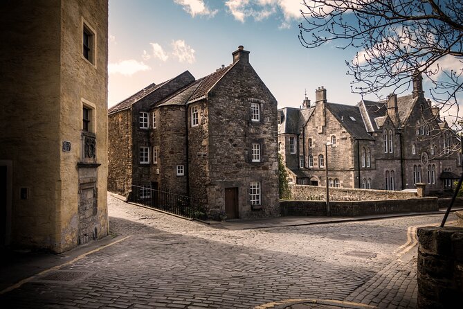 Edinburgh: Old Town's Highlights Walking Tour - Logistics That Affect Your Comfort (More Than You Think)