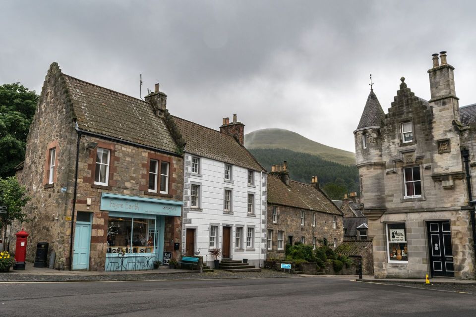 Edinburgh: "Outlander" Filming Locations Guided Tour - Blackness Castle as Fort William: the darkest stop of the day