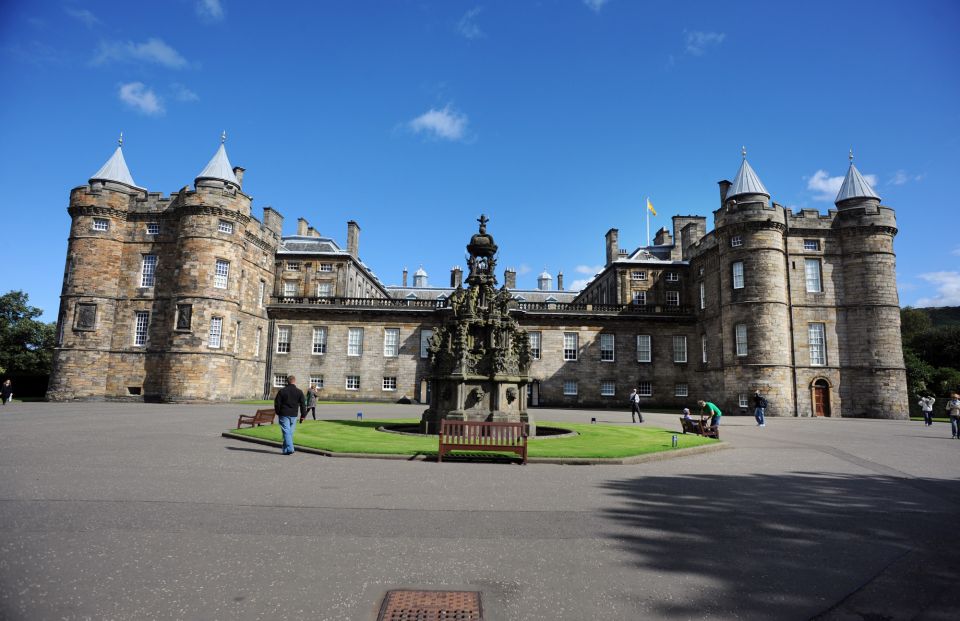 Edinburgh: Palace of Holyroodhouse Entry Ticket - Tickets and value: is $29 a good deal?