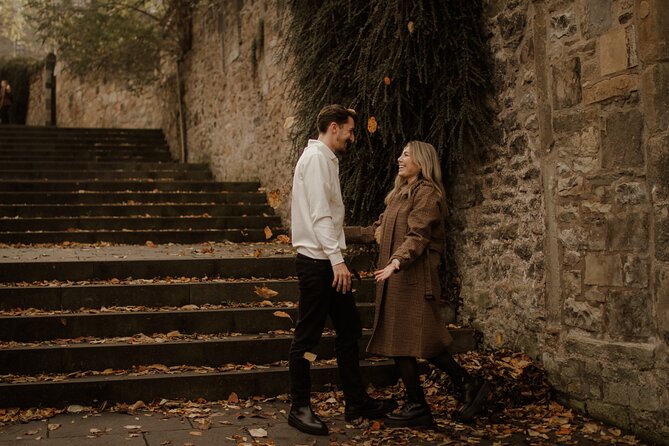 Edinburgh Photo Shoot - capture your memories ! - Old Town Edinburgh, but with less stress than selfies