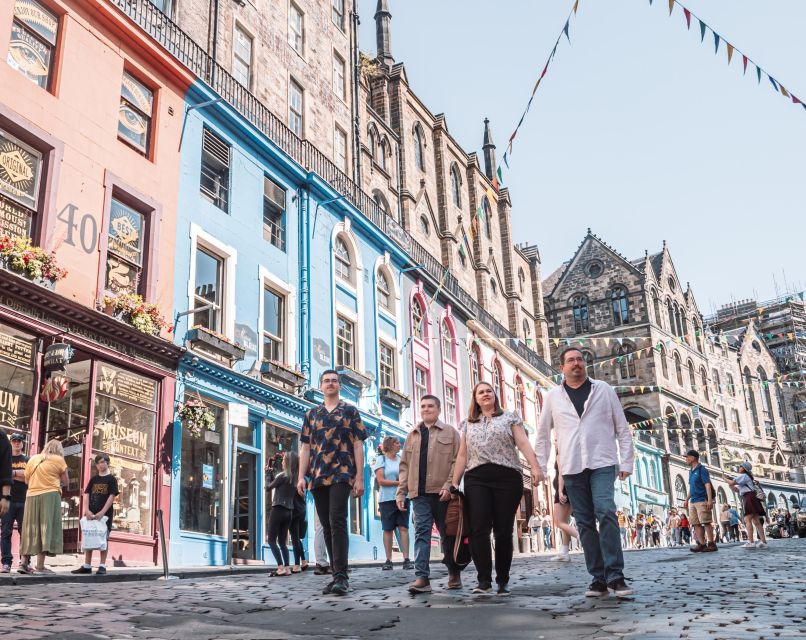 Edinburgh: Photo Shoot with a Private Vacation Photographer - One thing to watch before you book