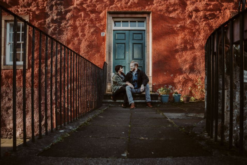 Edinburgh: Photo Shoot with a Private Vacation Photographer - What to wear, what to bring, and how to stay comfortable