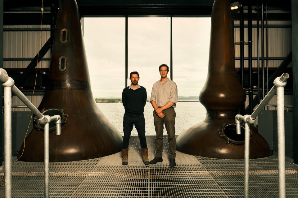 Edinburgh: Port of Leith Distillery Tour & Tasting - Top-level whisky bar views and what to do with them